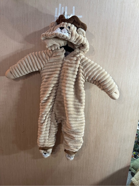 Koalababy Other - Koala baby Plush Corded Lion Infant One-Piece Romper Costume- Beige Size 6-9 M